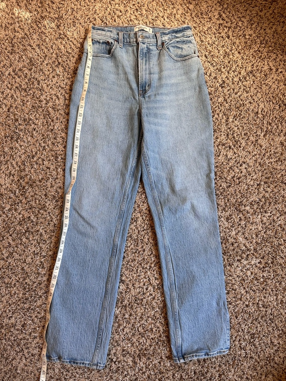 Abercrombie 90s straight leg ultra high rise